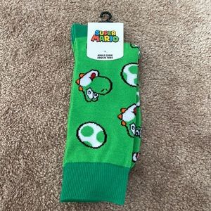 Super Mario Adult Crew Socks